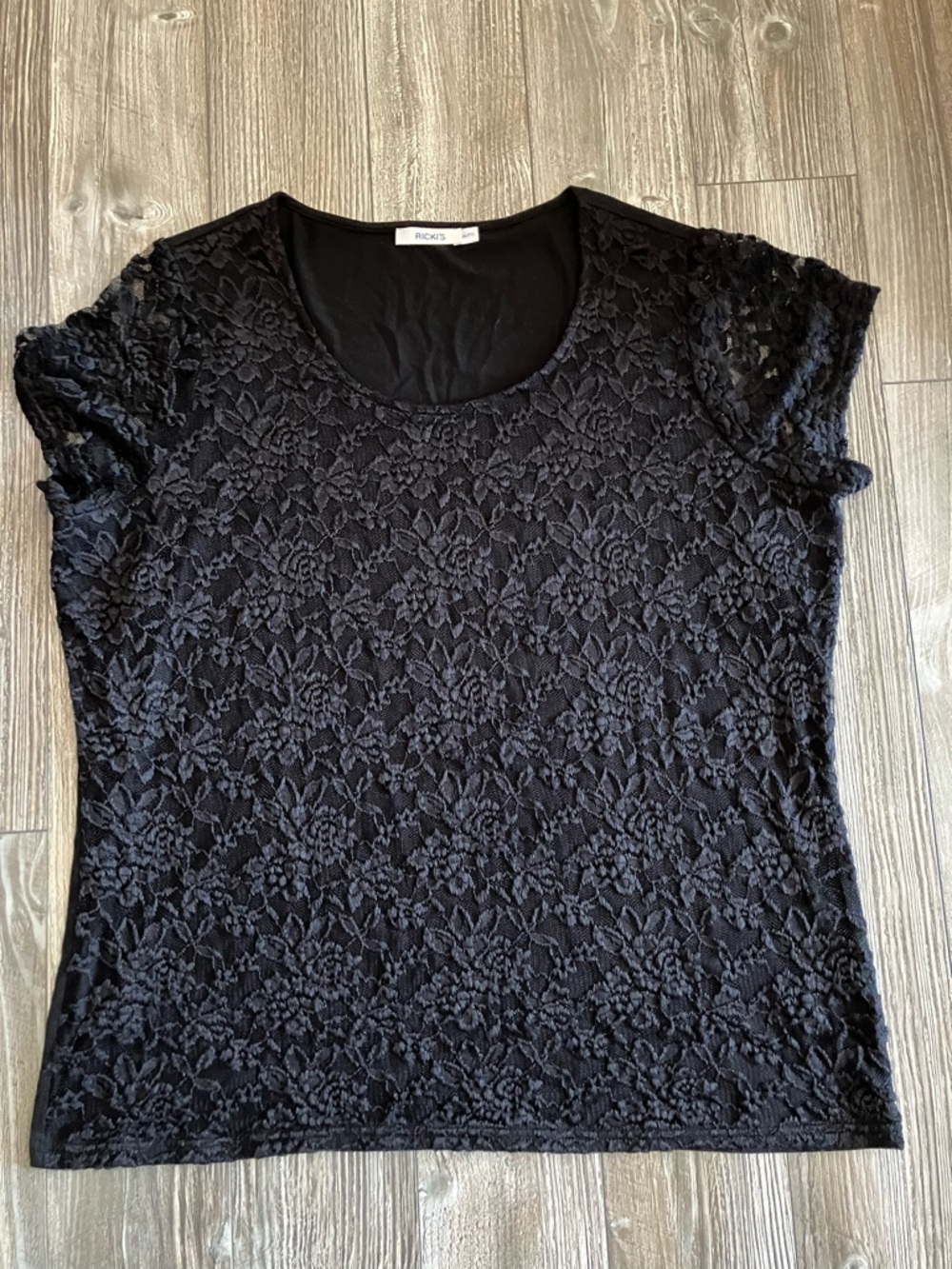🌸 Ricki's Black Floral Lace Short Sleeve Tee